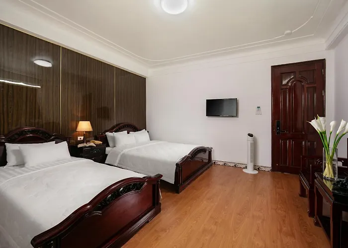 Little Diamond Hotel
